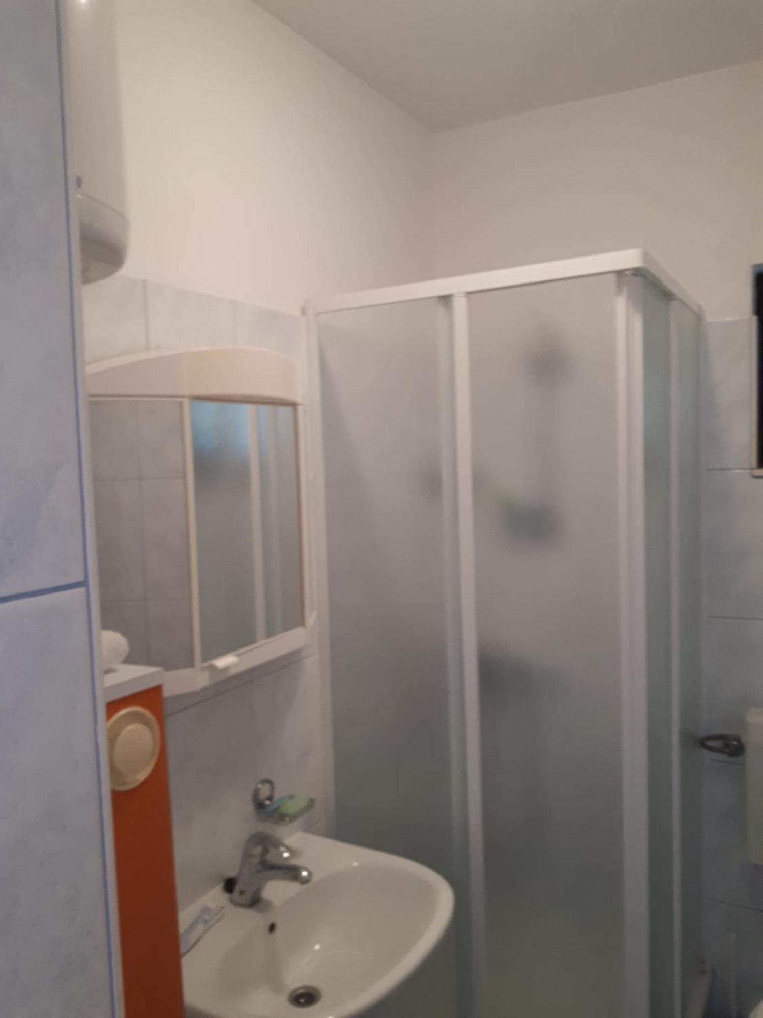 See View Apartment 2 Mimice Zimmer foto